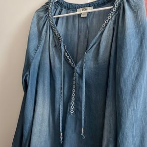 Women’s denim shirt